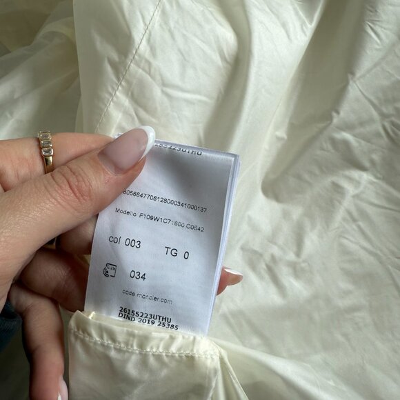 Moncler Genius Moncler Zaleia Layered Coat Embroidered Floral Drawstring Hood - Picture 4 of 12